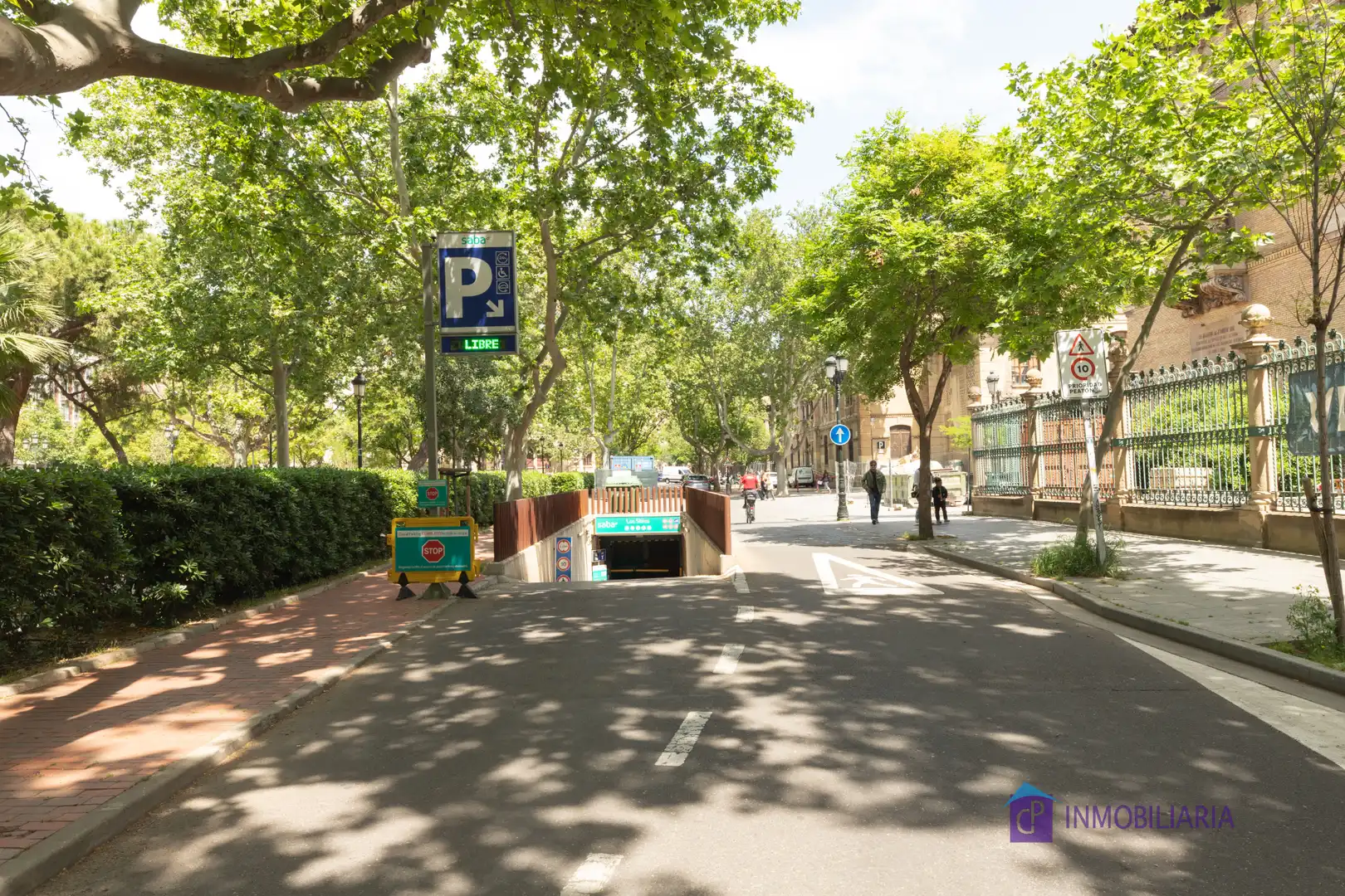 Vista exterior de Piso en venta en Zaragoza con Aire acondicionado y Calefacción