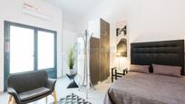 Bedroom of Flat for sale in  Madrid Capital  with Air Conditioner and Heating