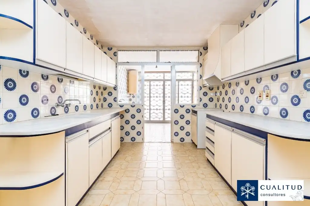 Cocina de Piso en venta en Castellón de la Plana / Castelló de la Plana con Balcón