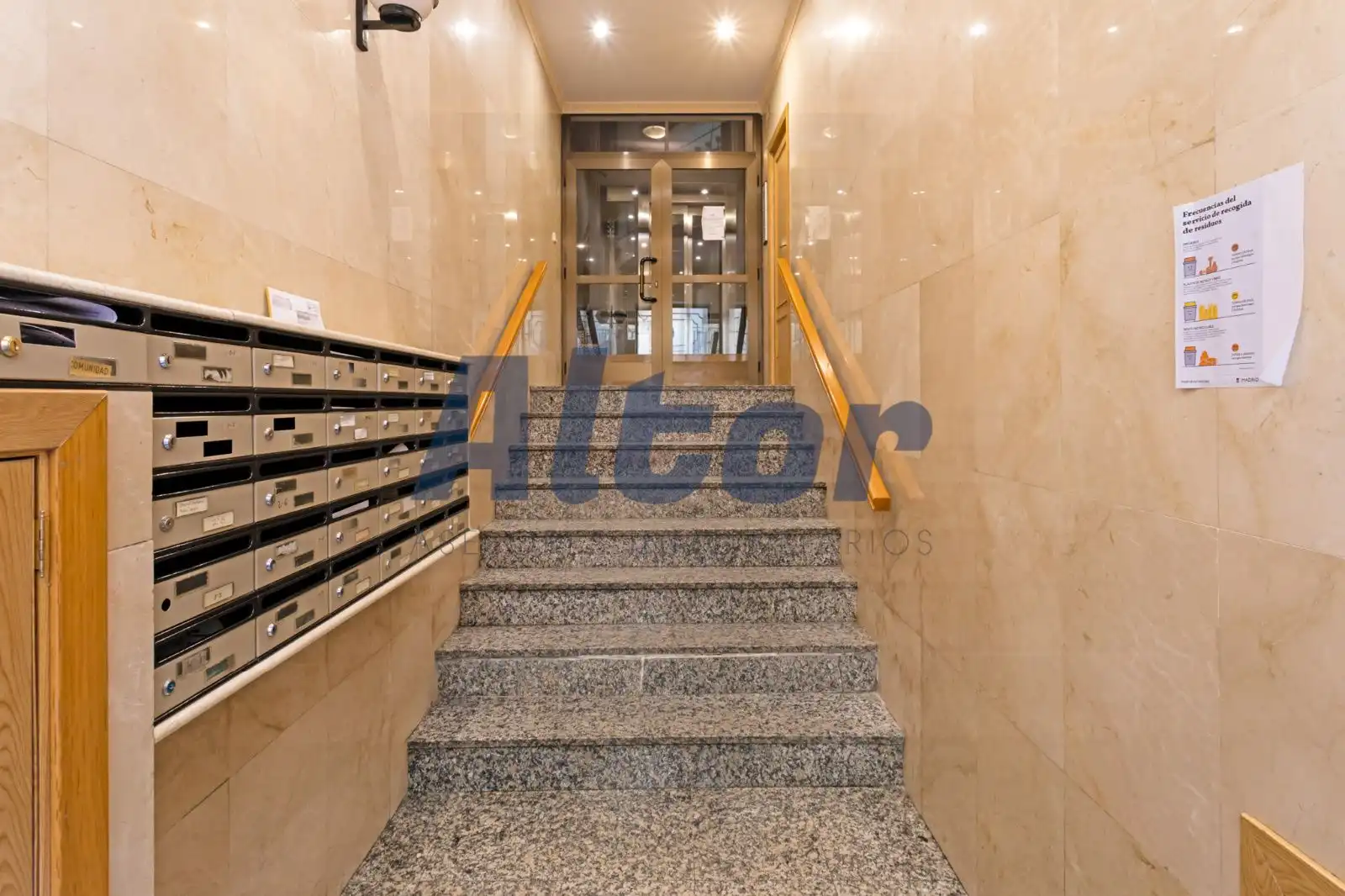 Piso en venta en DE ARGANZUELA, Imperial