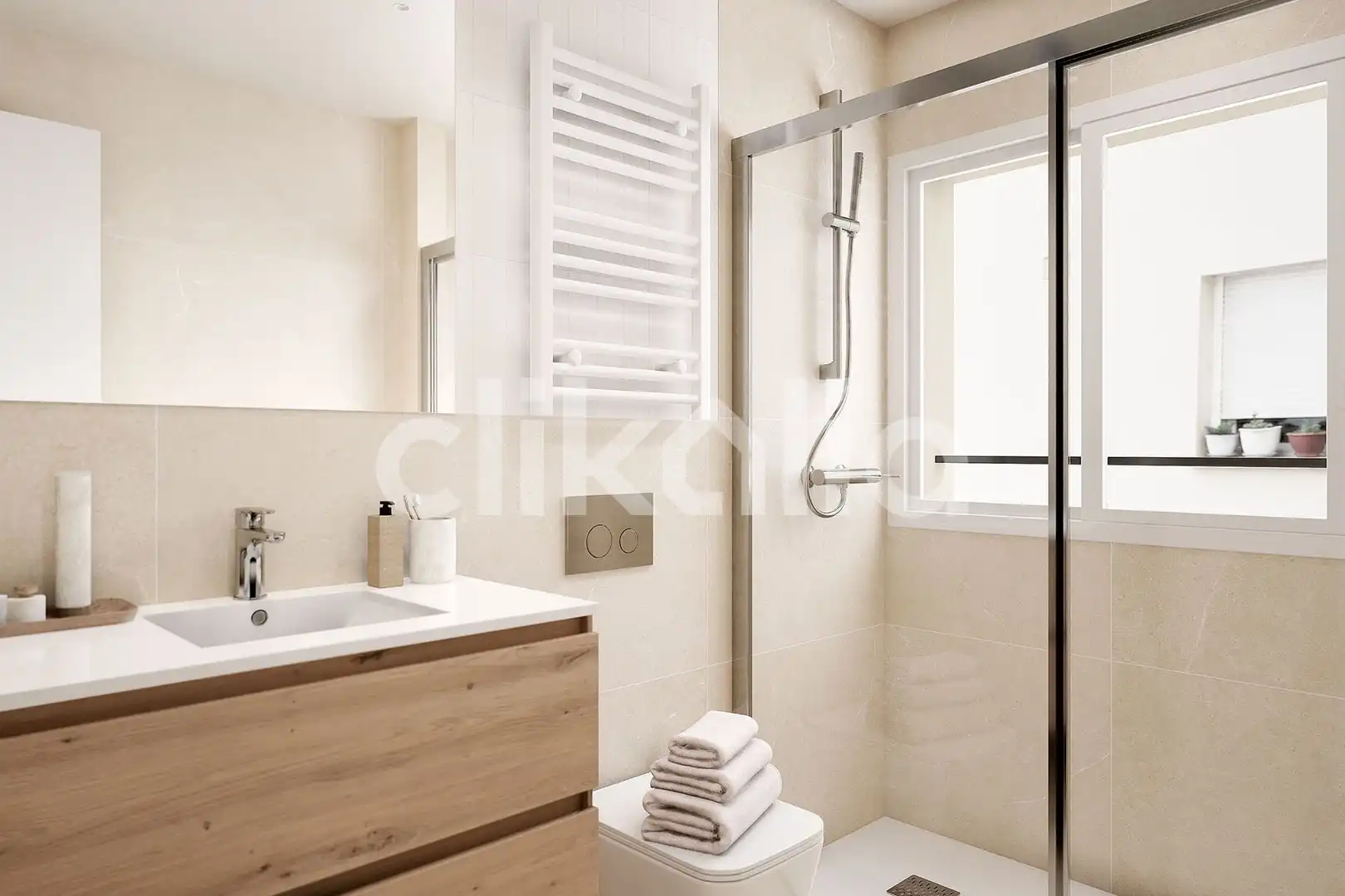 Bathroom of Flat for sale in Madrid  with Air Conditioner, Heating and Terrace