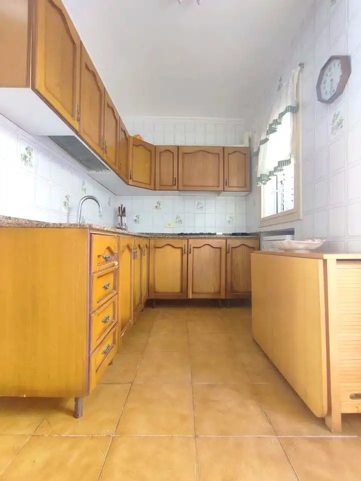 Cuina de Casa o xalet en venda en San Pedro del Pinatar amb Aire condicionat, Jardí privat i Terrassa