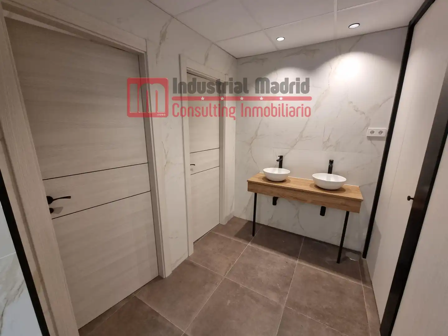 Bany de Nau industrial en venda en Torrejón de Ardoz