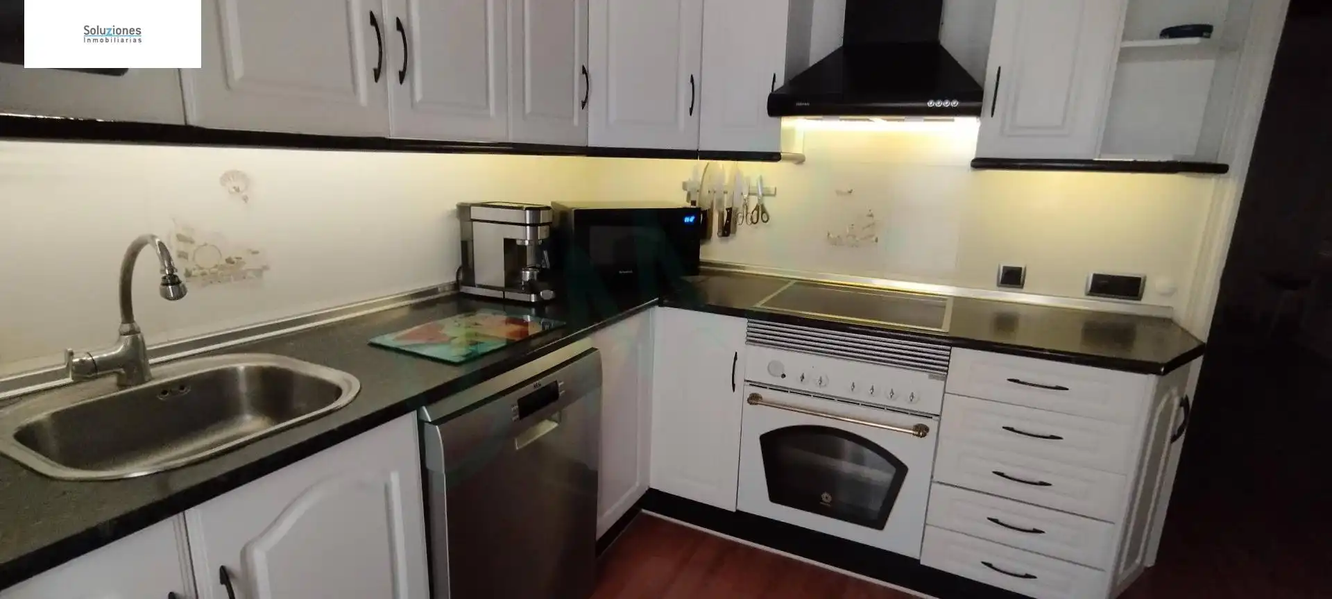 Cocina de Casa adosada en venta en Albacete con Aire acondicionado, Calefacción y Terraza