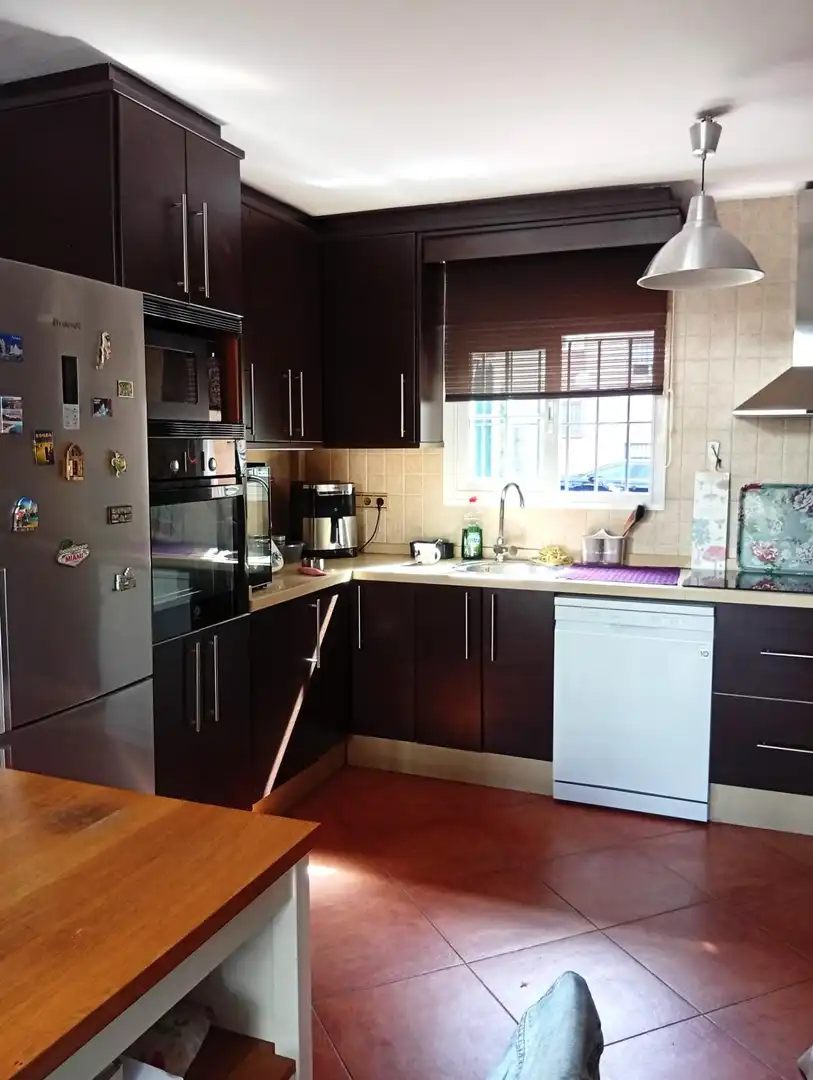 Cocina de Casa adosada en venta en Mijas con Aire acondicionado, Jardín privado y Terraza
