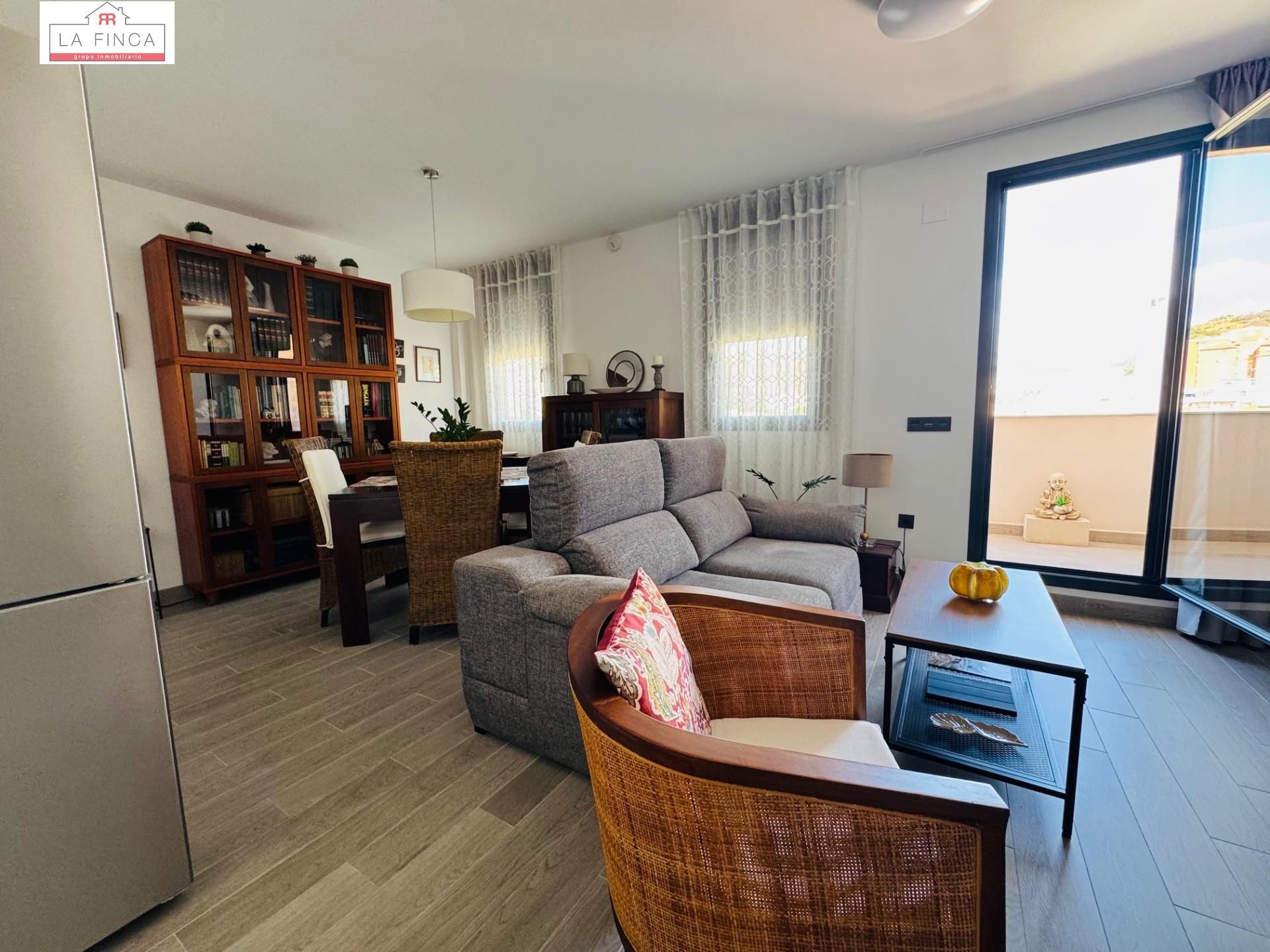 Sala d'estar de Àtic en venda en Málaga Capital amb Aire condicionat, Balcó i Alarma