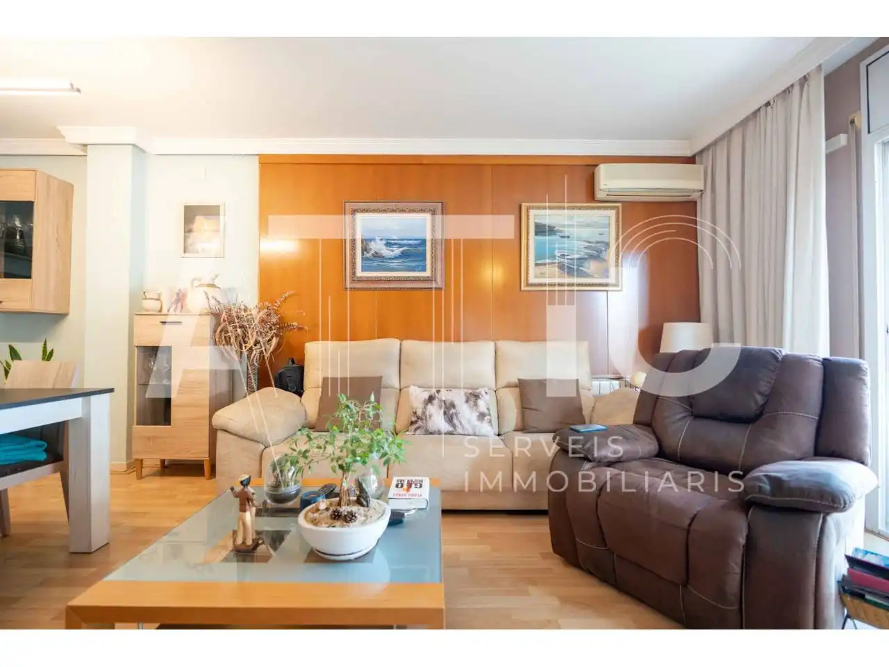 Sala de estar de Piso en venta en Sabadell con Aire acondicionado, Calefacción y Parquet