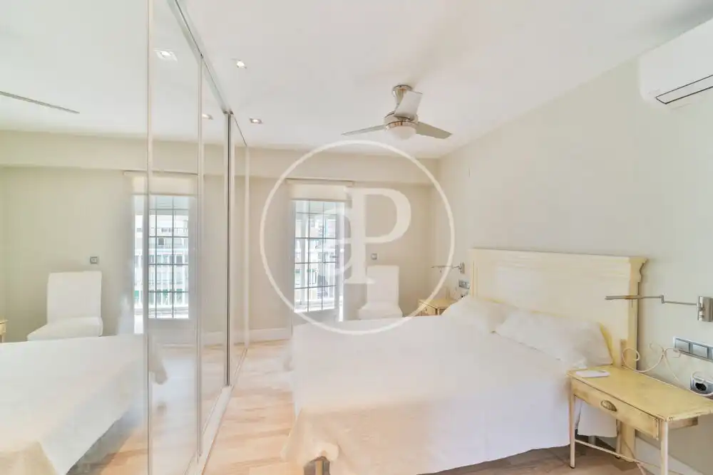 Bedroom of Flat for sale in Benidorm  with Heating, Terrace and Furnished