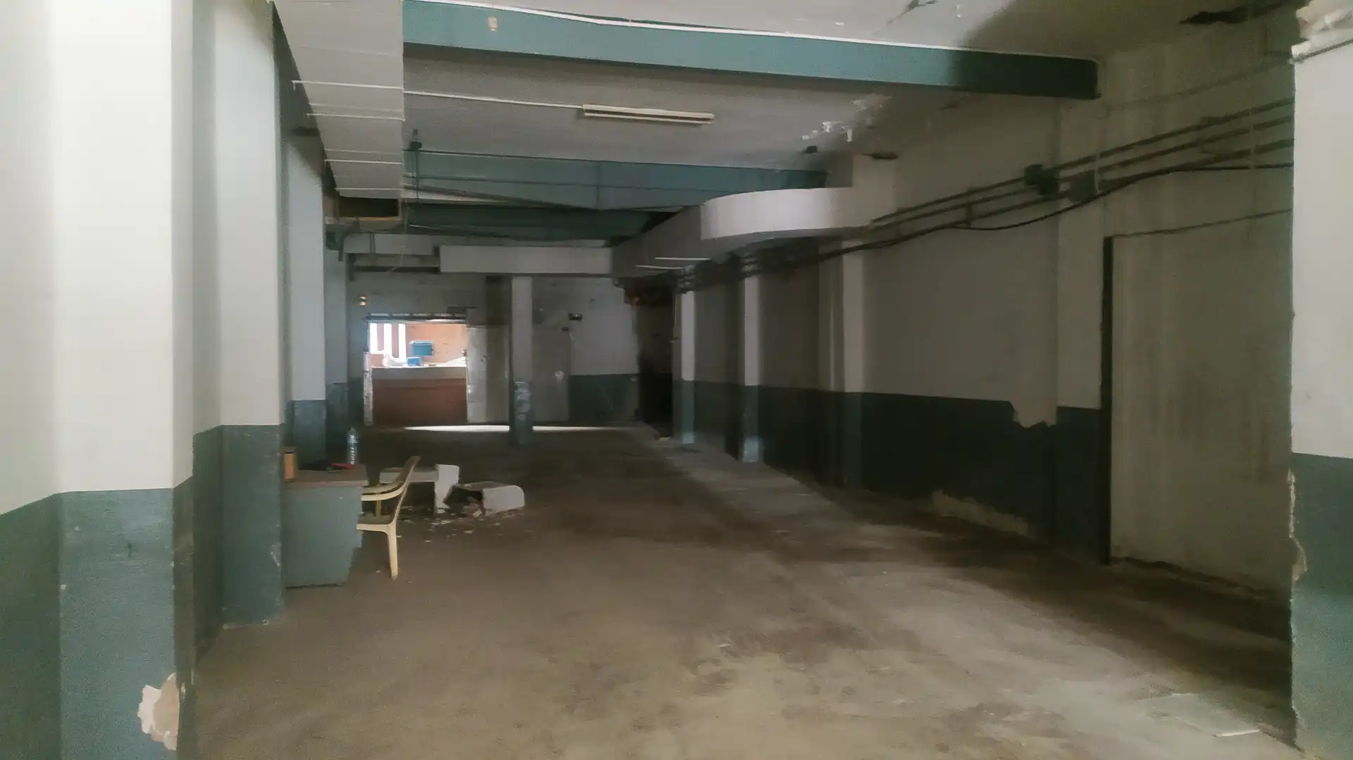 Local comercial en venda a Casas Verdes, imagen 3
