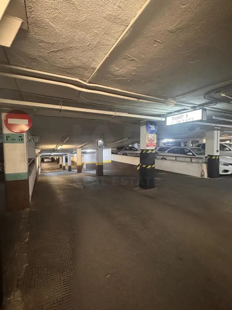 Parking of Garage for sale in Madrid