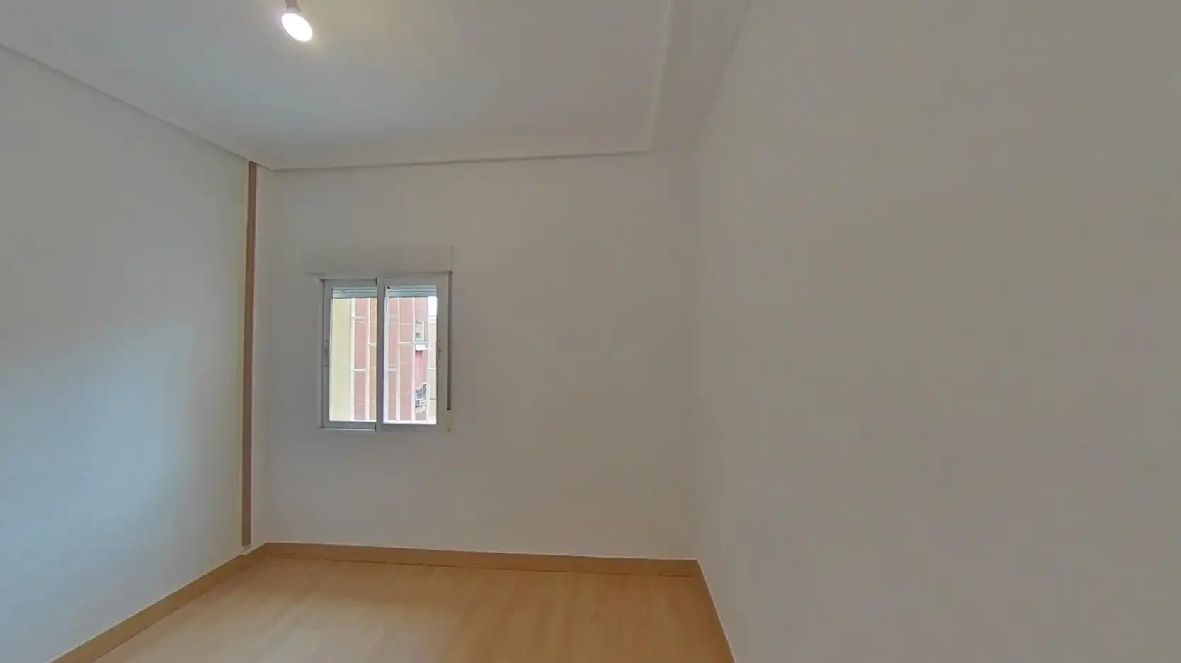 Flat for sale in C/ Sierra de Gredos , Zona Centro Joven