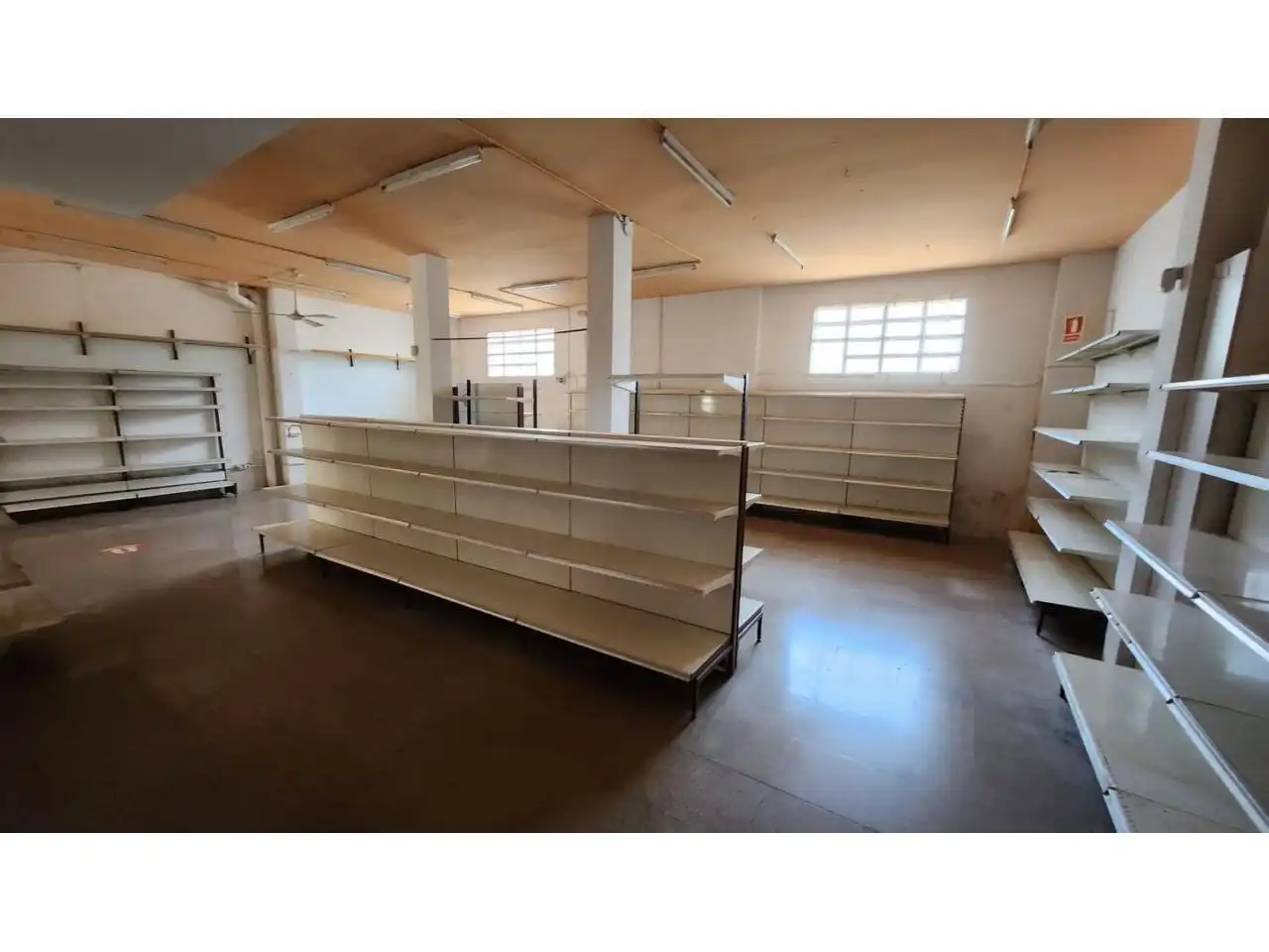 Local comercial en venda a Calle Pagesia, imagen 5