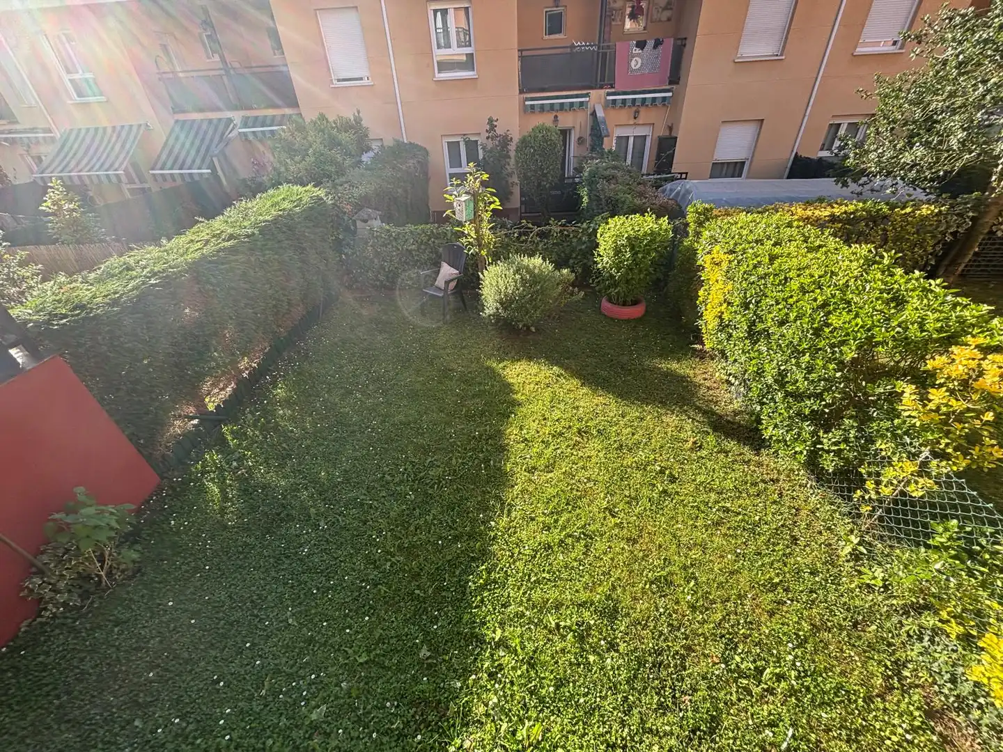 Jardí de Casa adosada en venda en Morcín amb Calefacció, Jardí privat i Parquet