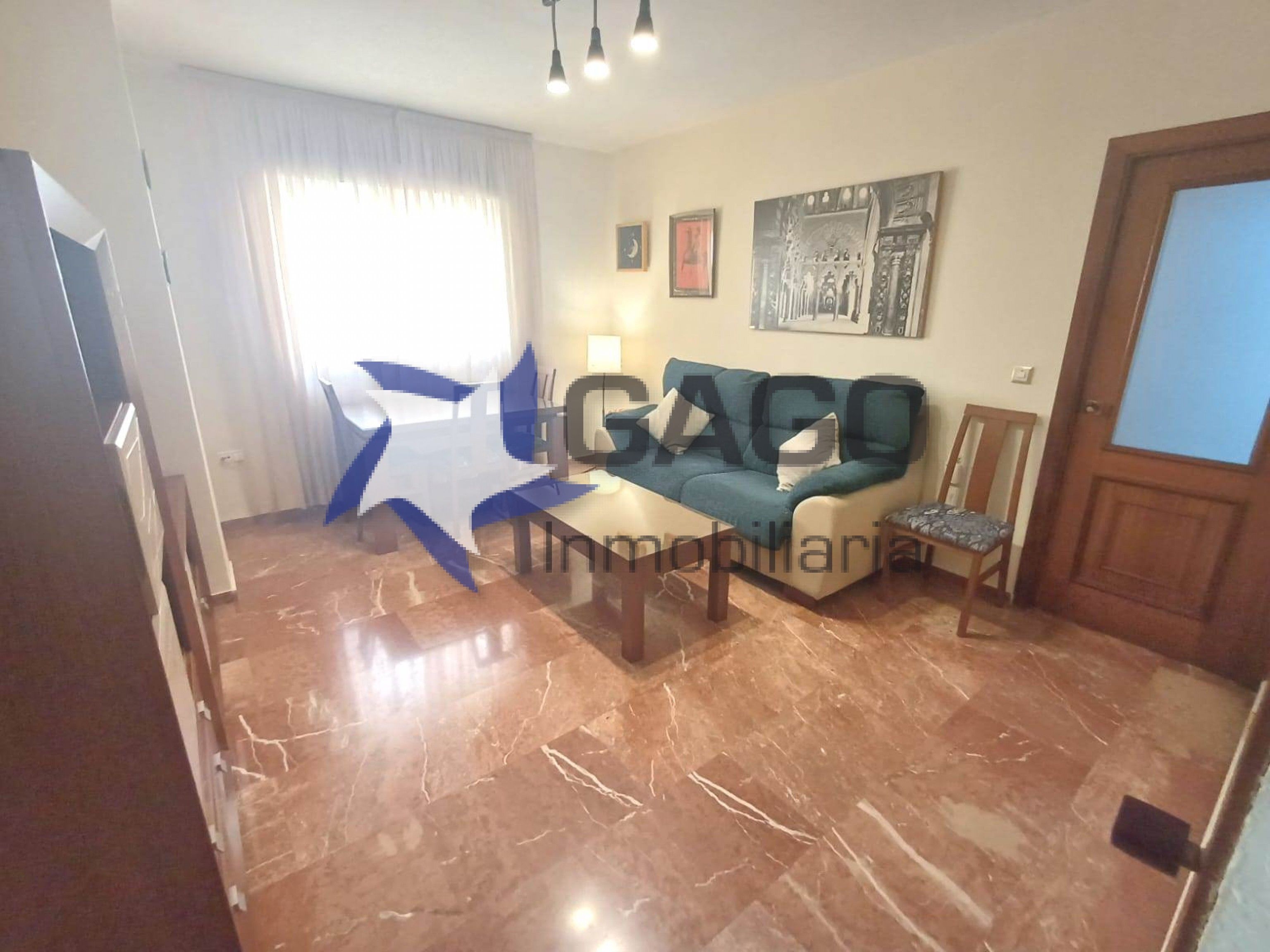 Sala d'estar de Pis de lloguer en  Córdoba Capital amb Aire condicionat, Calefacció i Moblat