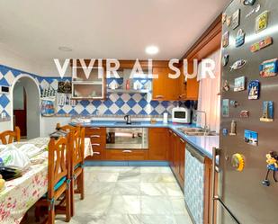 Kitchen of House or chalet for sale in Algeciras  with Terrace, Furnished and Oven
