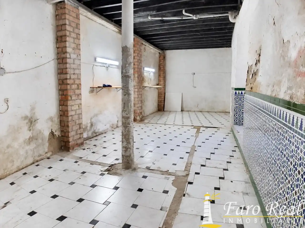 Bajo en venta en Centro - Calzada - Cabo Noval, imagen 7