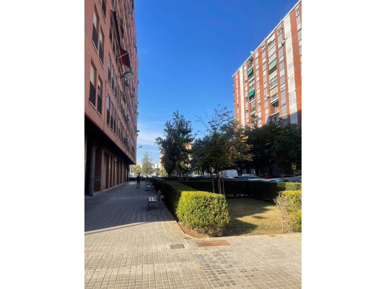 Exterior view of Garage for sale in  Valencia Capital