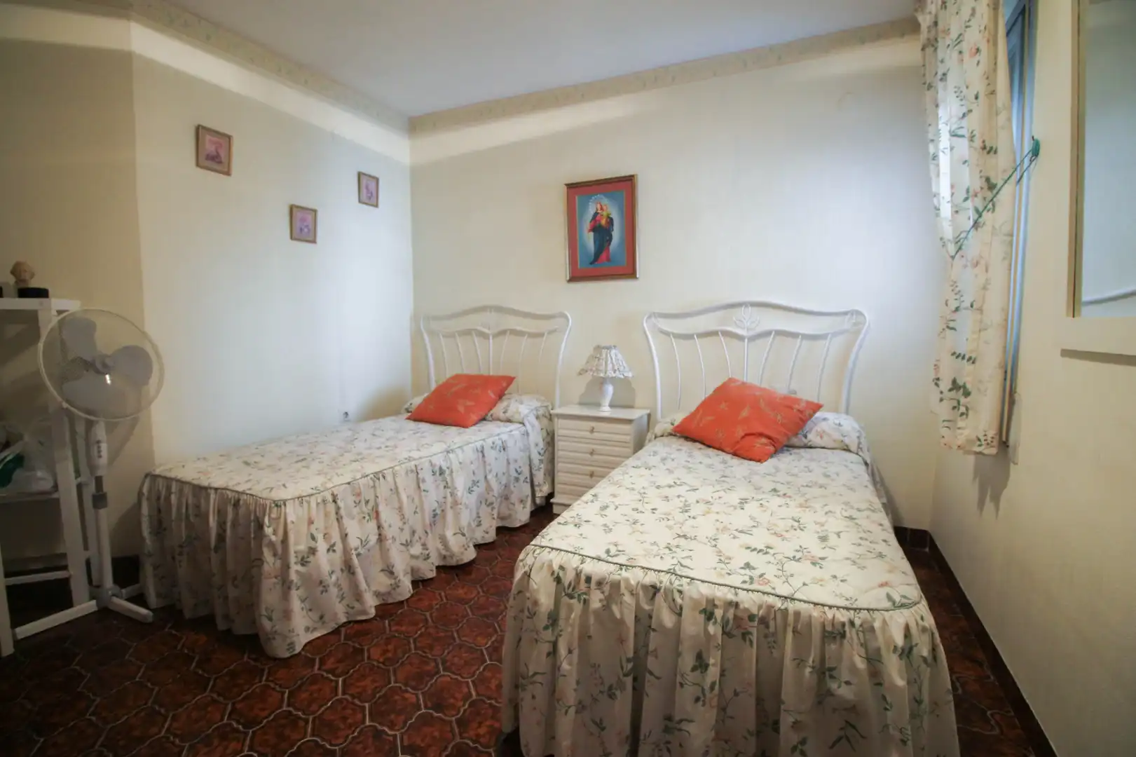 Apartamento con piscina en venta en Calle Decano José Gómez Rando, imagen 3