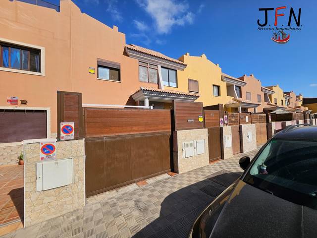 Casa-chalet en Venta en  Matorral en El Matorral