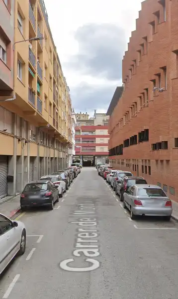 Piso en venta en Carrer del Montseny