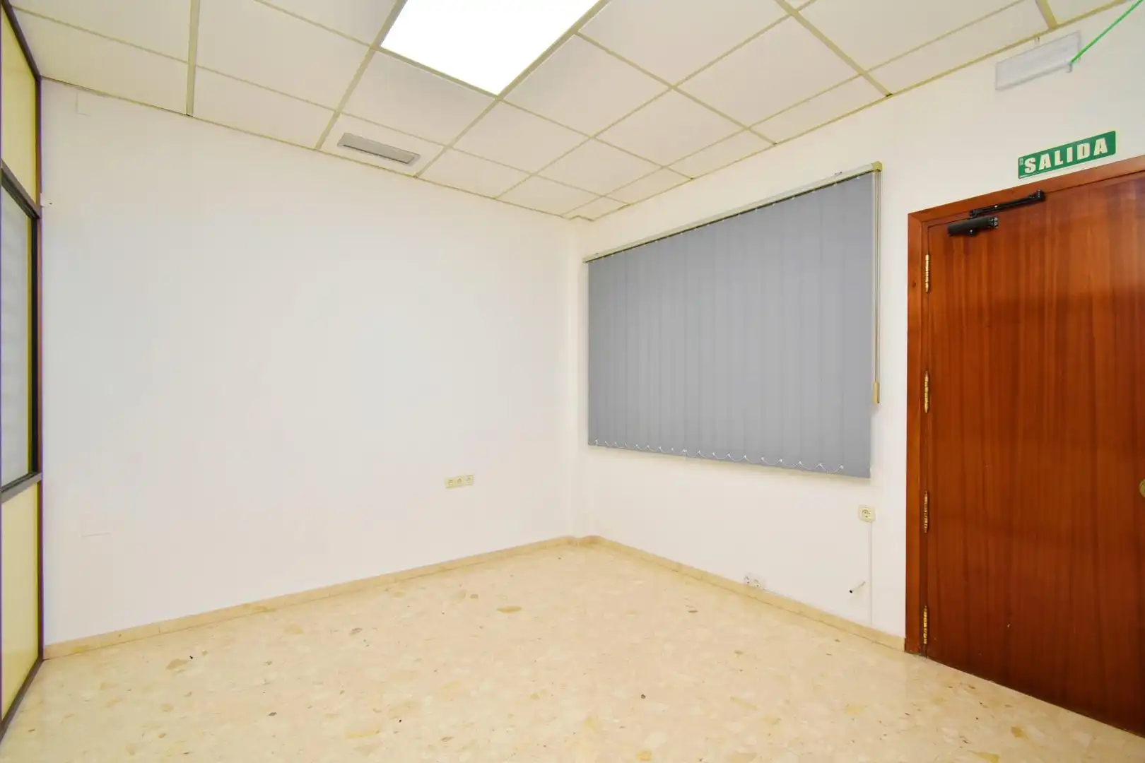 Office for sale in El Ejido  with Air Conditioner