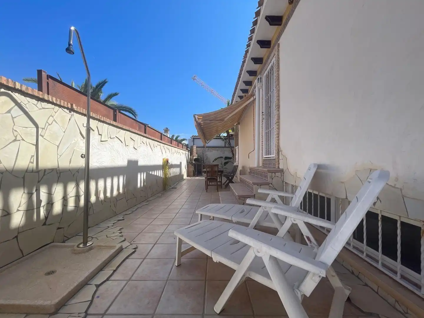 Terrassa de Casa adosada en venda en Torrevieja amb Aire condicionat, Calefacció i Jardí privat