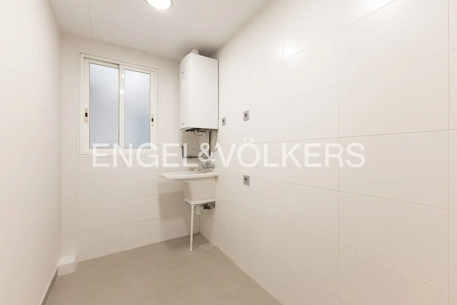 Piso de alquiler en Valencia con Aire acondicionado, Calefacción y Balcón