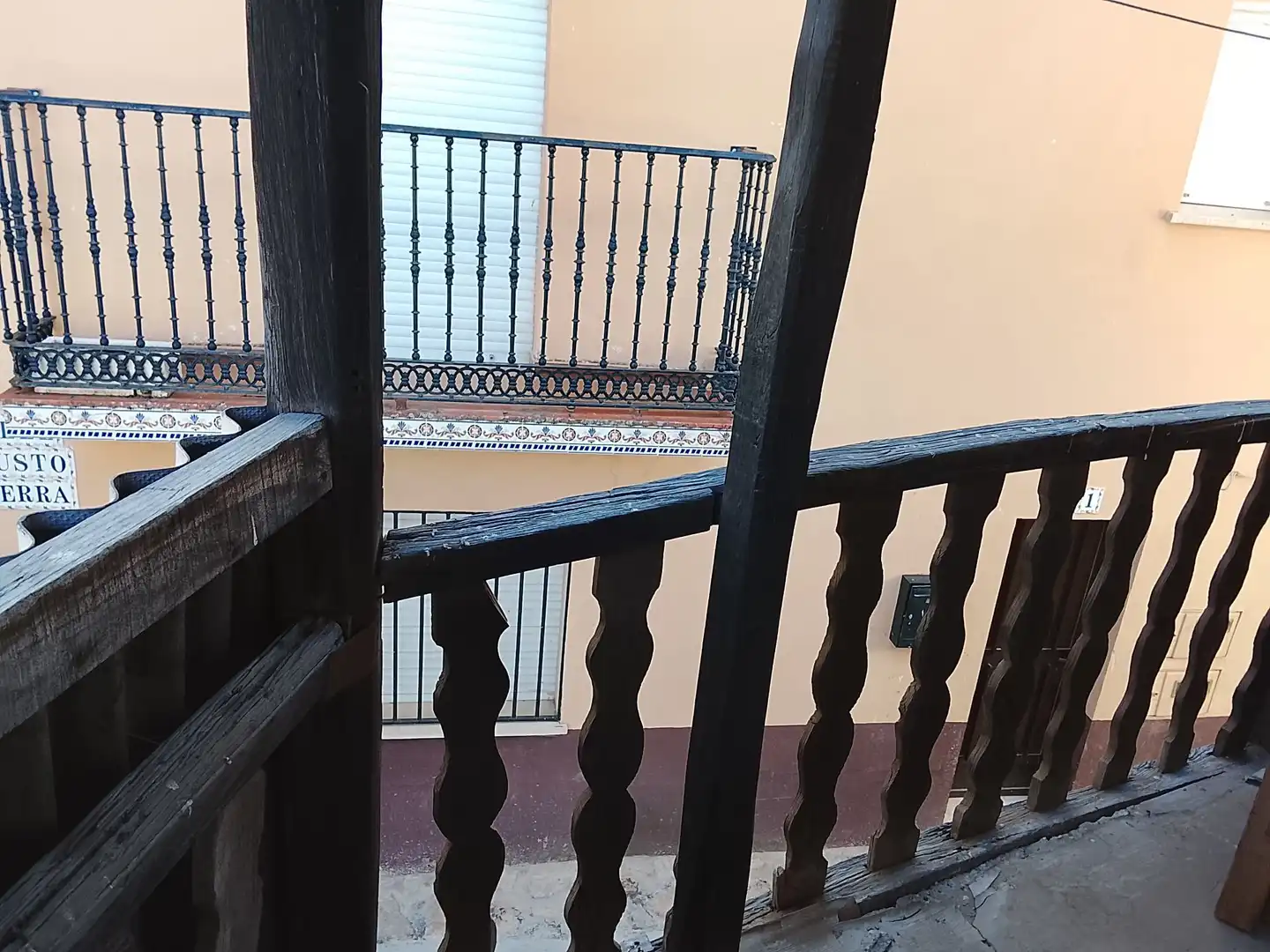 Balcony of Houses for sale in Madrigal de la Vera