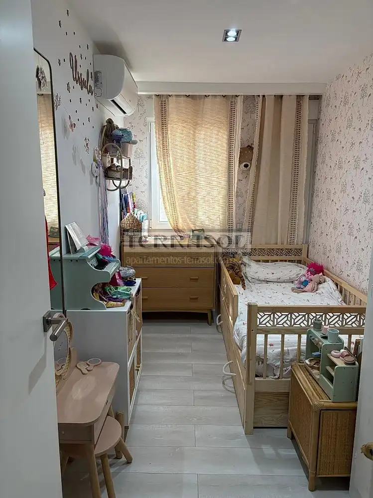 Dormitori de Dúplex en venda en Vélez-Málaga amb Aire condicionat, Calefacció i Moblat