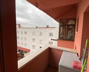 Terrassa de Dúplex en venda en Pravia amb Balcó