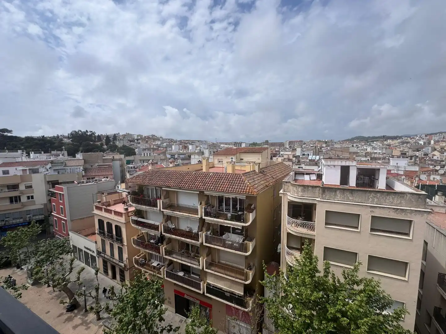 Vista exterior de Piso en venta en Blanes con Aire acondicionado, Calefacción y Balcón