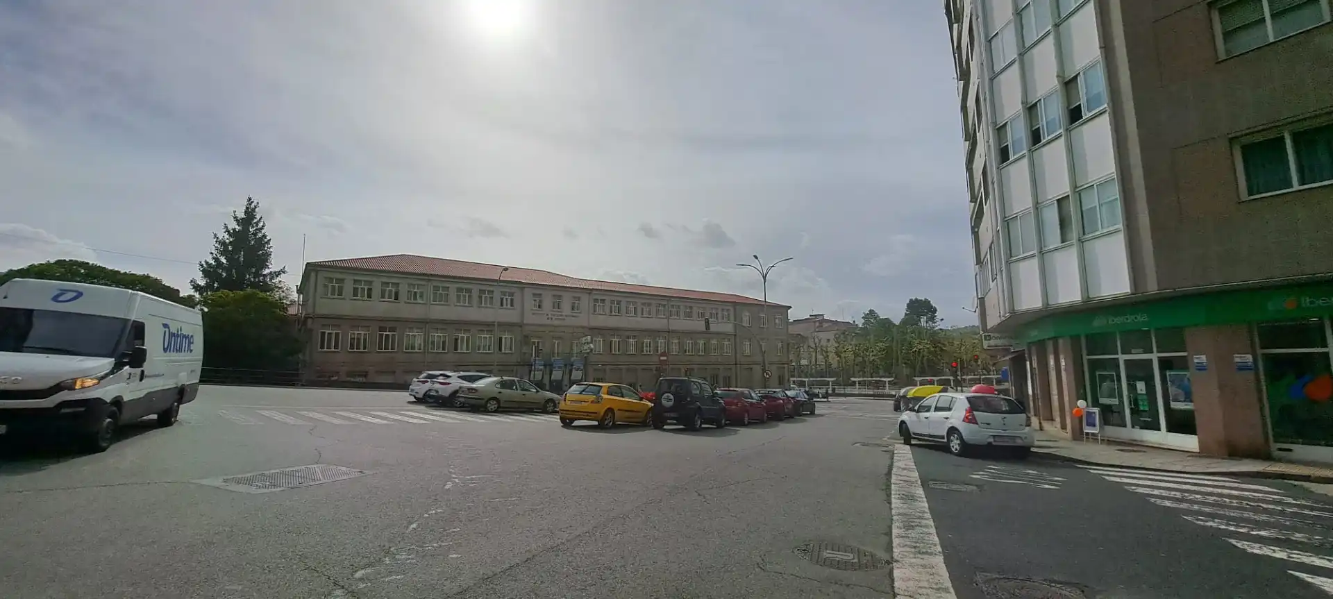 Vista exterior de Pis en venda en Ourense Capital  amb Parquet, Traster i Forn