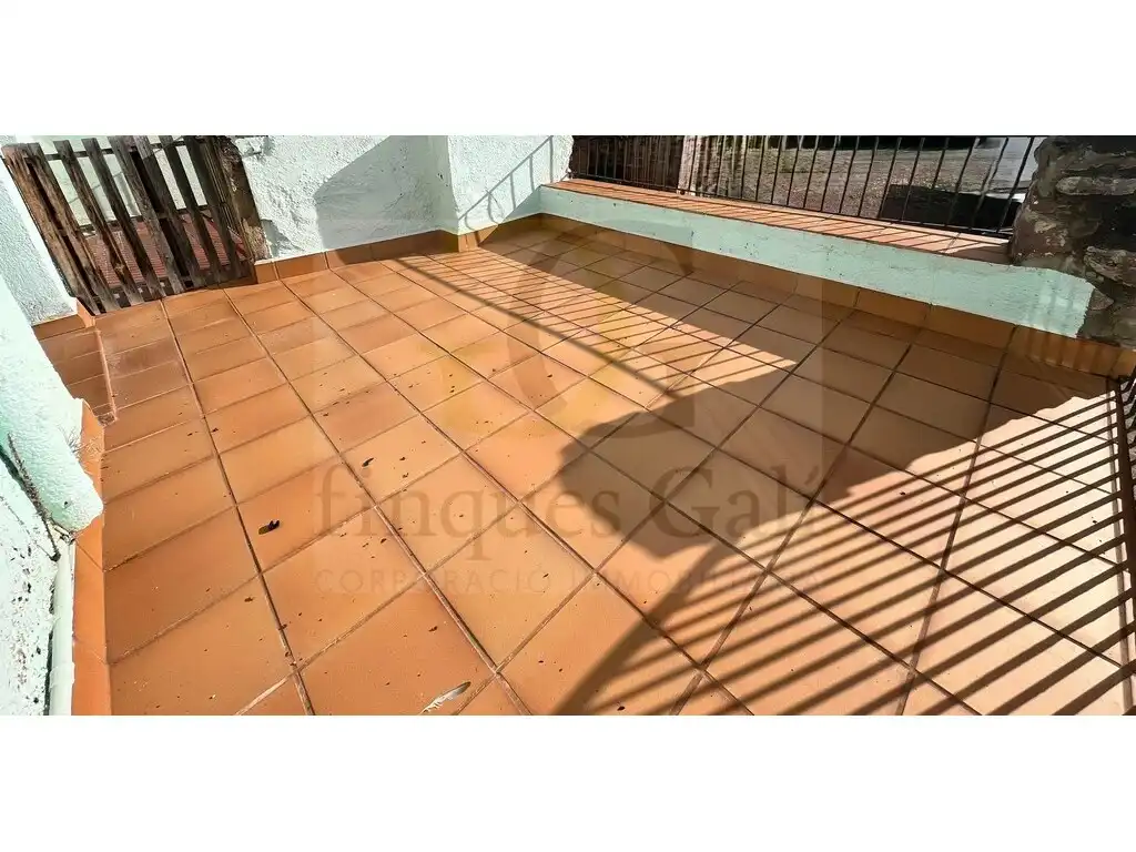 Terrasse von Büro zur Miete in Sallent mit Klimaanlage und Terrasse