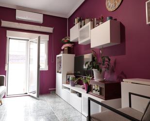 Living room of Flat for sale in Valladolid Capital  with Air Conditioner, Heating and Balcony