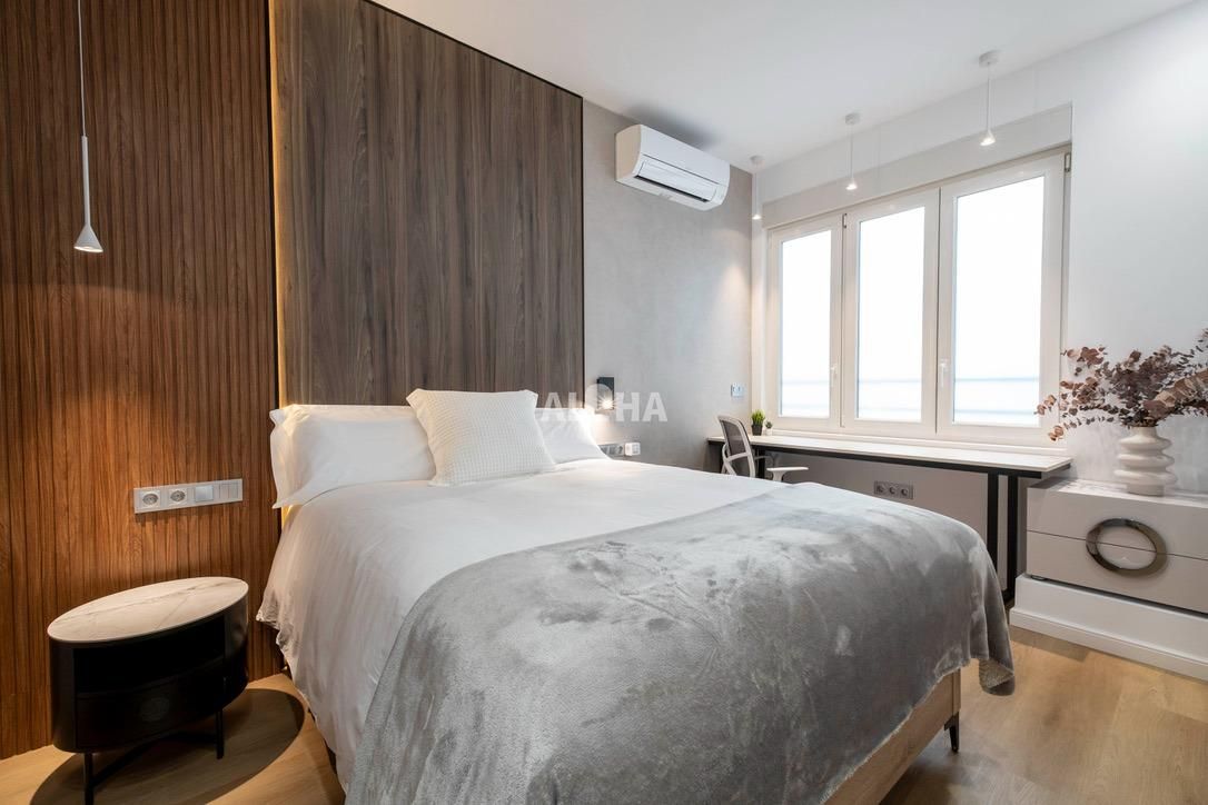 Dormitori de Apartament de lloguer en  Valencia Capital amb Aire condicionat i Calefacció