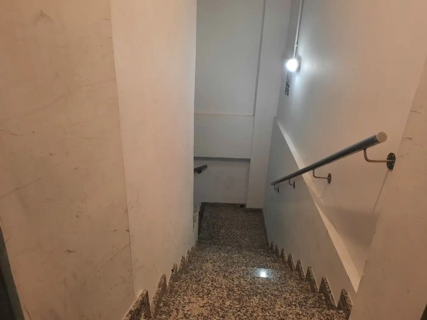 Storage room for sale in Zaragoza