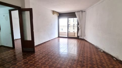 Foto 2 de Piso en venta en Carrer del Mestre Antoni Nicolau, Centre, Badalona