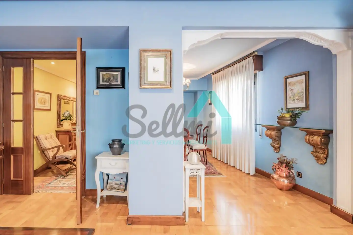 Dúplex de alquiler en Calle la Lila, Salesas - Foncalada - Campoamor