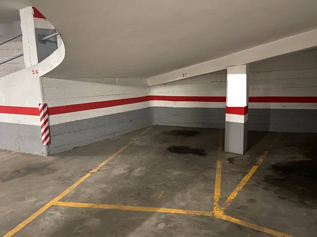 Garaje en Venta en Josep Tarradellas en Sants