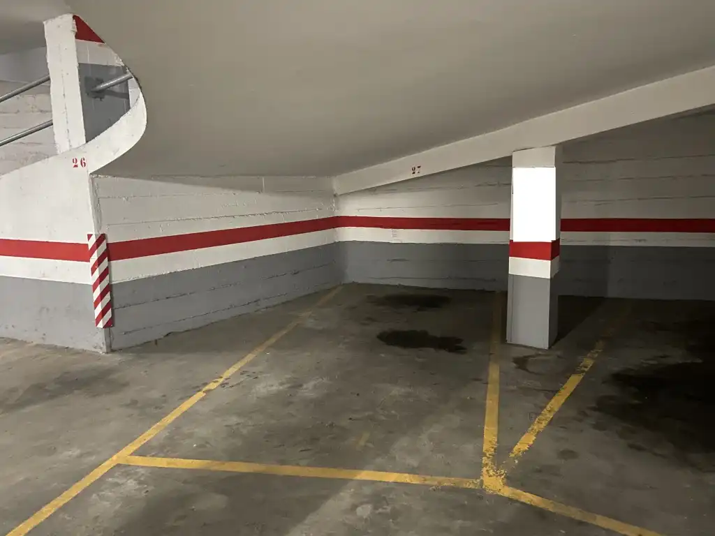 Einzelparkplatz zum Verkauf in Josep Tarradellas