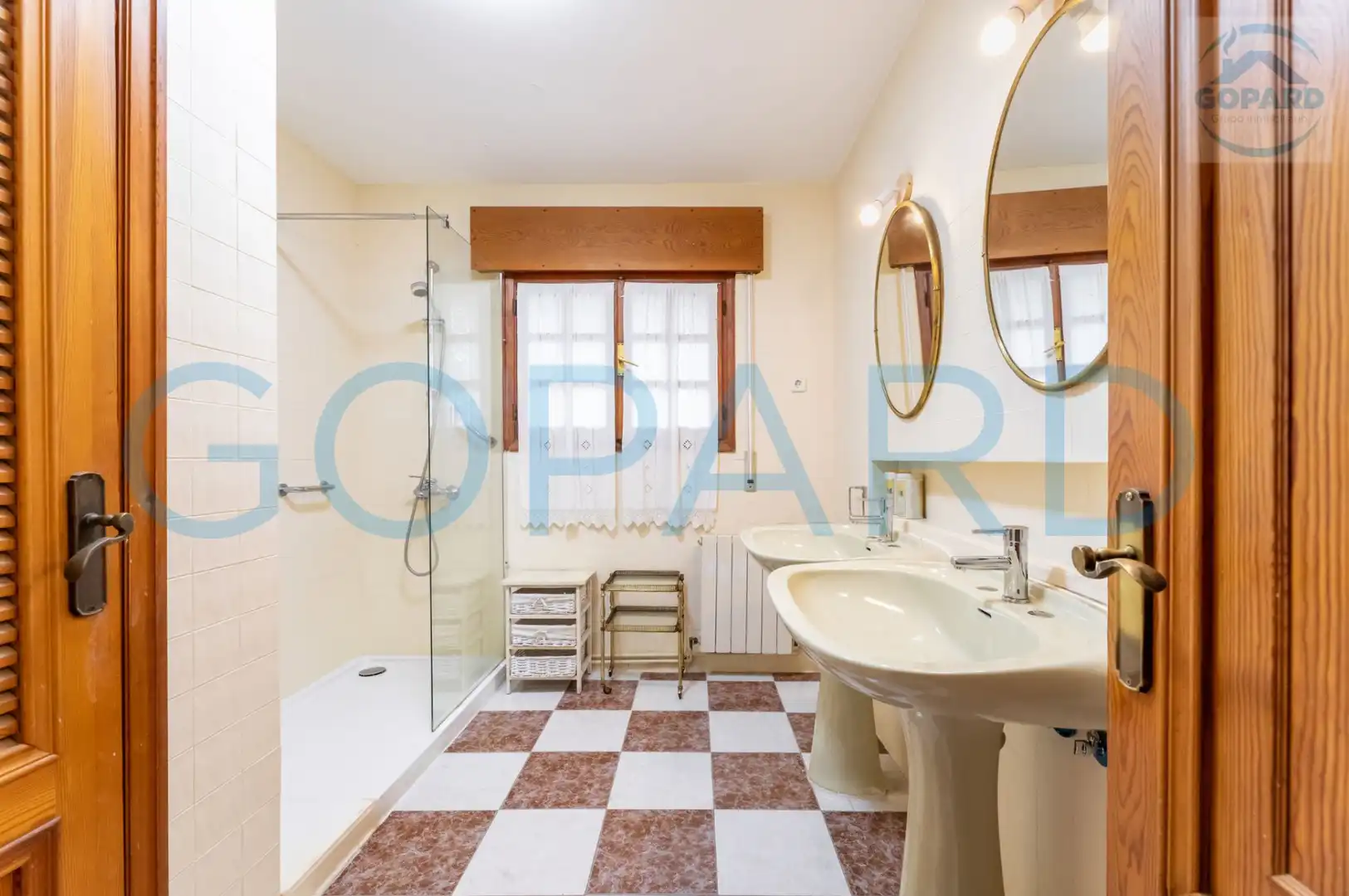 Bany de Casa o xalet en venda en Alpedrete amb Calefacció, Jardí privat i Parquet