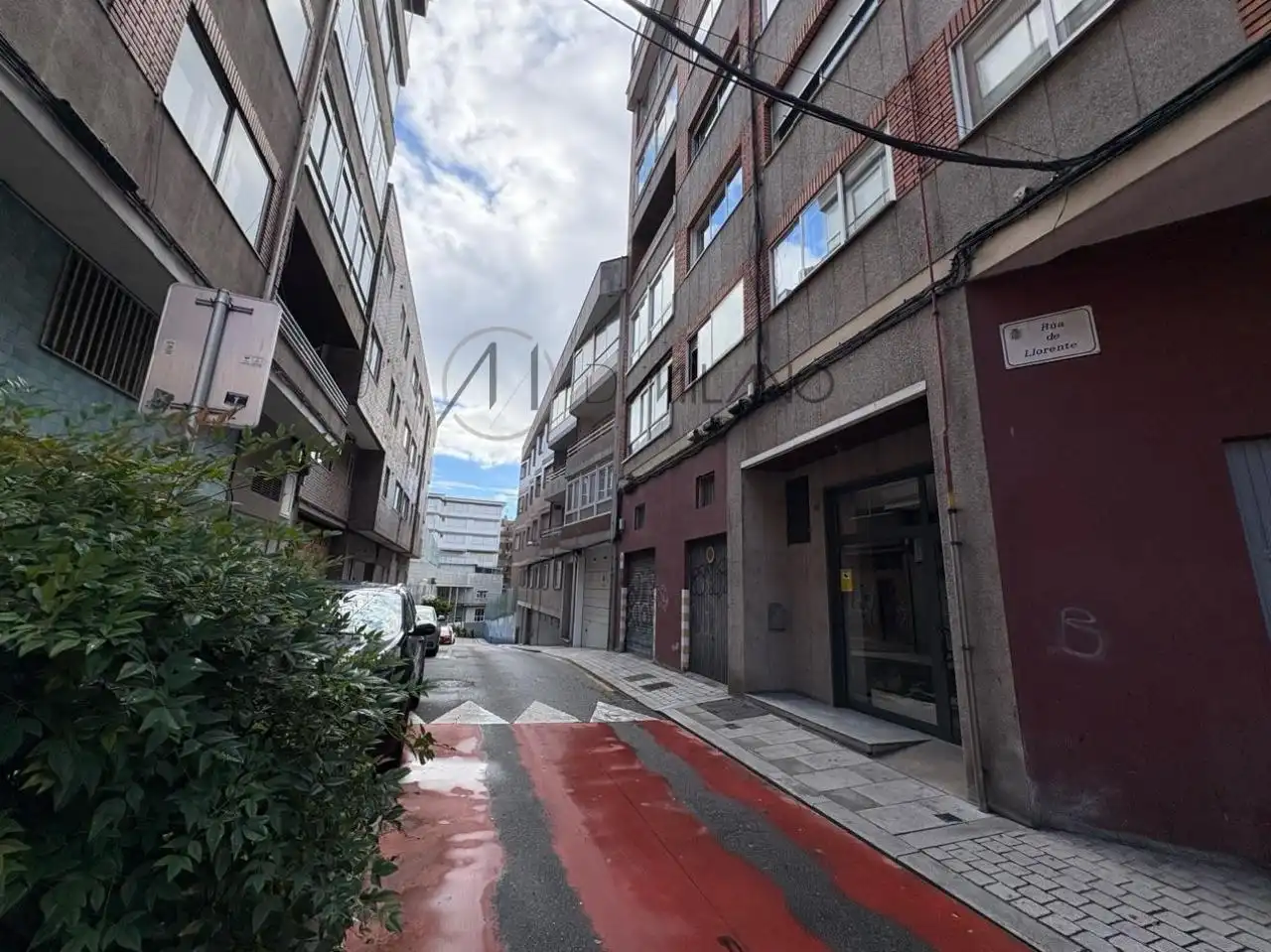 Exterior view of Garage for sale in Vigo 