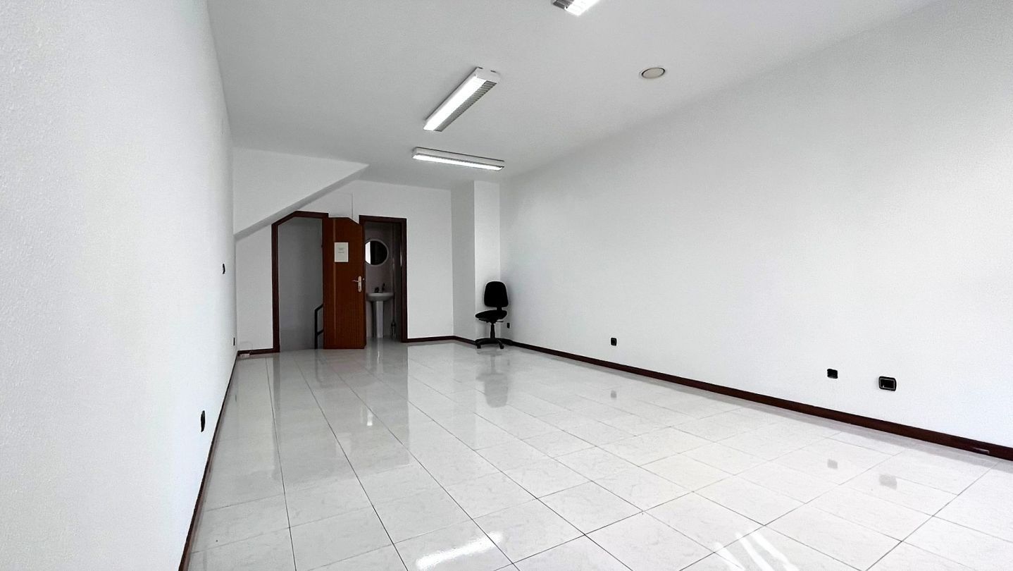 Premises for rent in Vitoria - Gasteiz