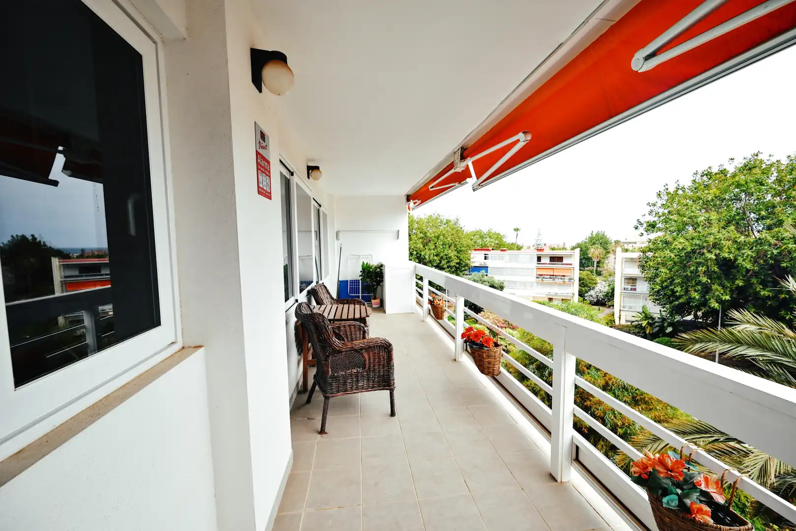 Terraza de Apartamento en venta en Torremolinos con Aire acondicionado, Amueblado y Alarma