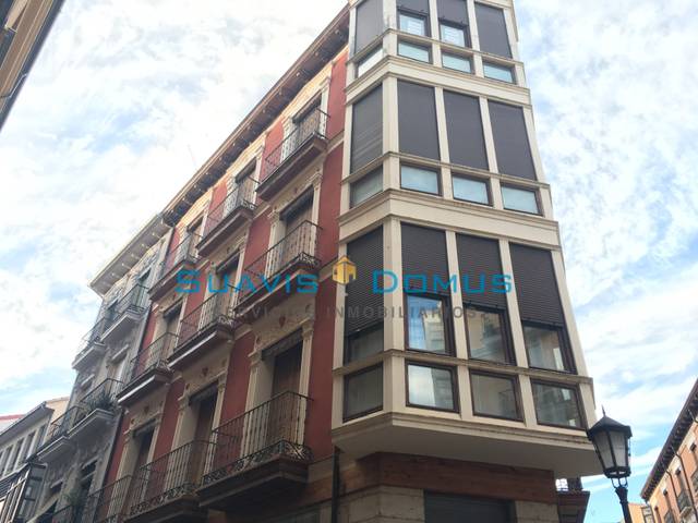 Apartamento en Alquiler en Calle Viriato, 8 en Casco Antiguo