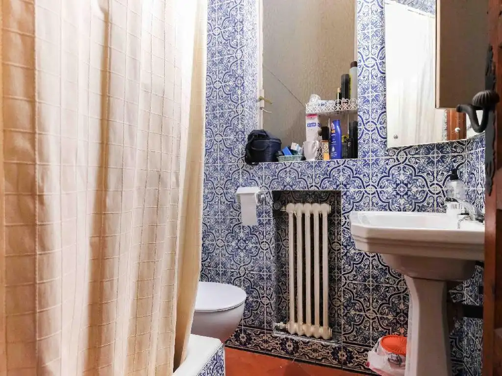Bathroom of Buildings for sale in Salamanca