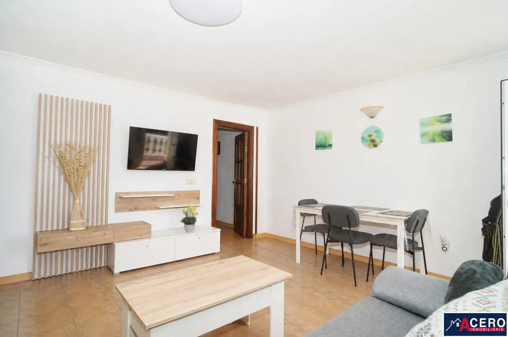 Living room of Flat for rent in Piélagos  with Heating, Private garden and Furnished