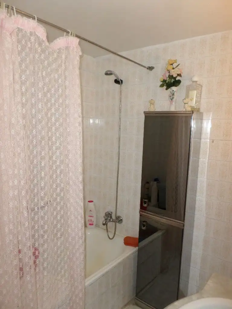 Bathroom of Flat for sale in Móstoles  with Heating, Terrace and Oven