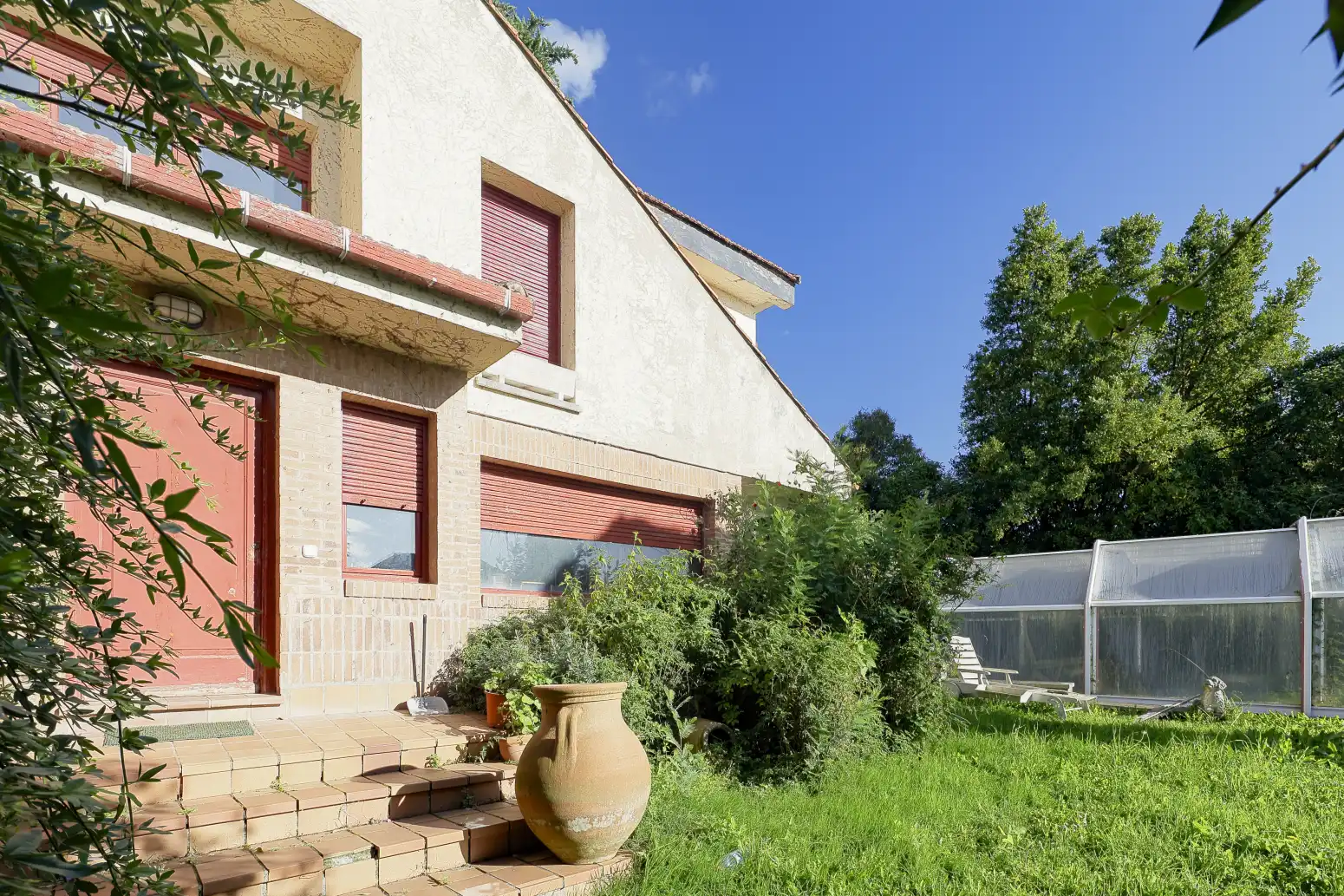 Vista exterior de Casa o xalet en venda en Gijón  amb Calefacció, Jardí privat i Parquet