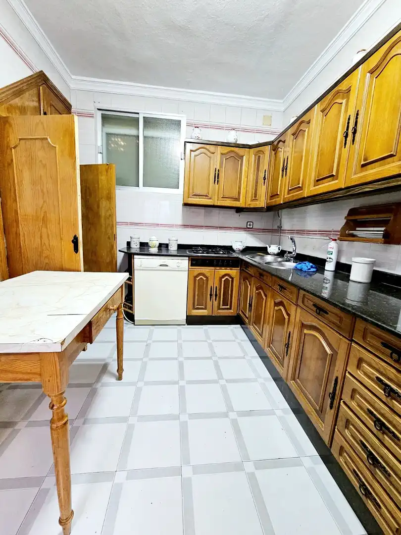 Cocina de Piso en venta en El Bosque con Terraza, Trastero y Balcón